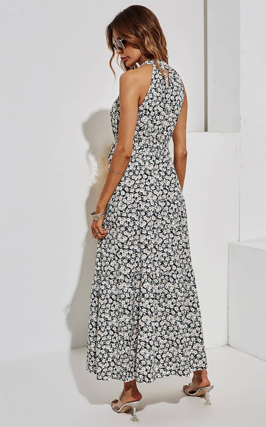 FS Collection - White Flora Print Halter Neck Midi Layer Dress In Black: 14-16