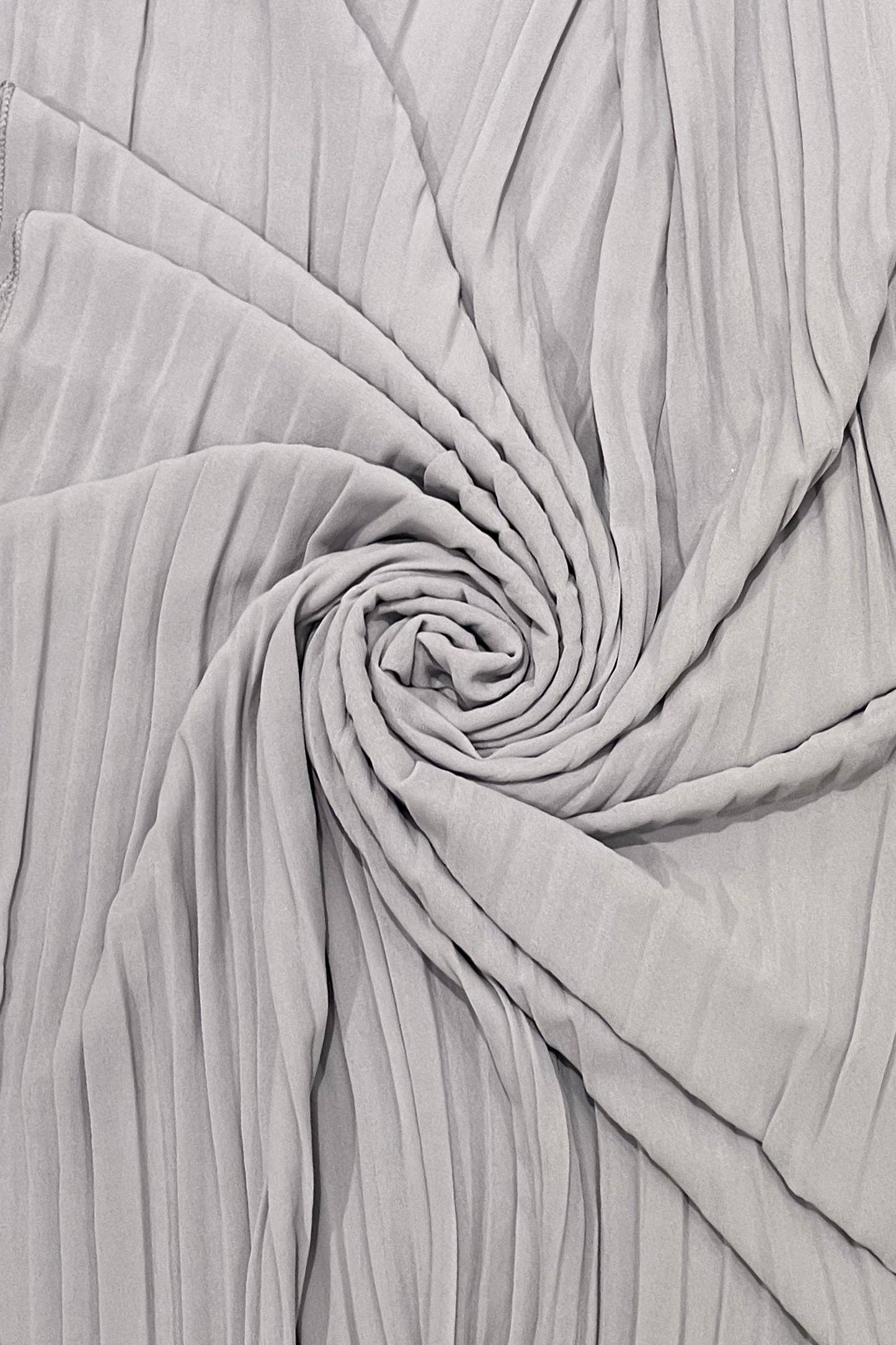 Fashion Scarf World - Plain Pleated Chiffon Cover Up: Red