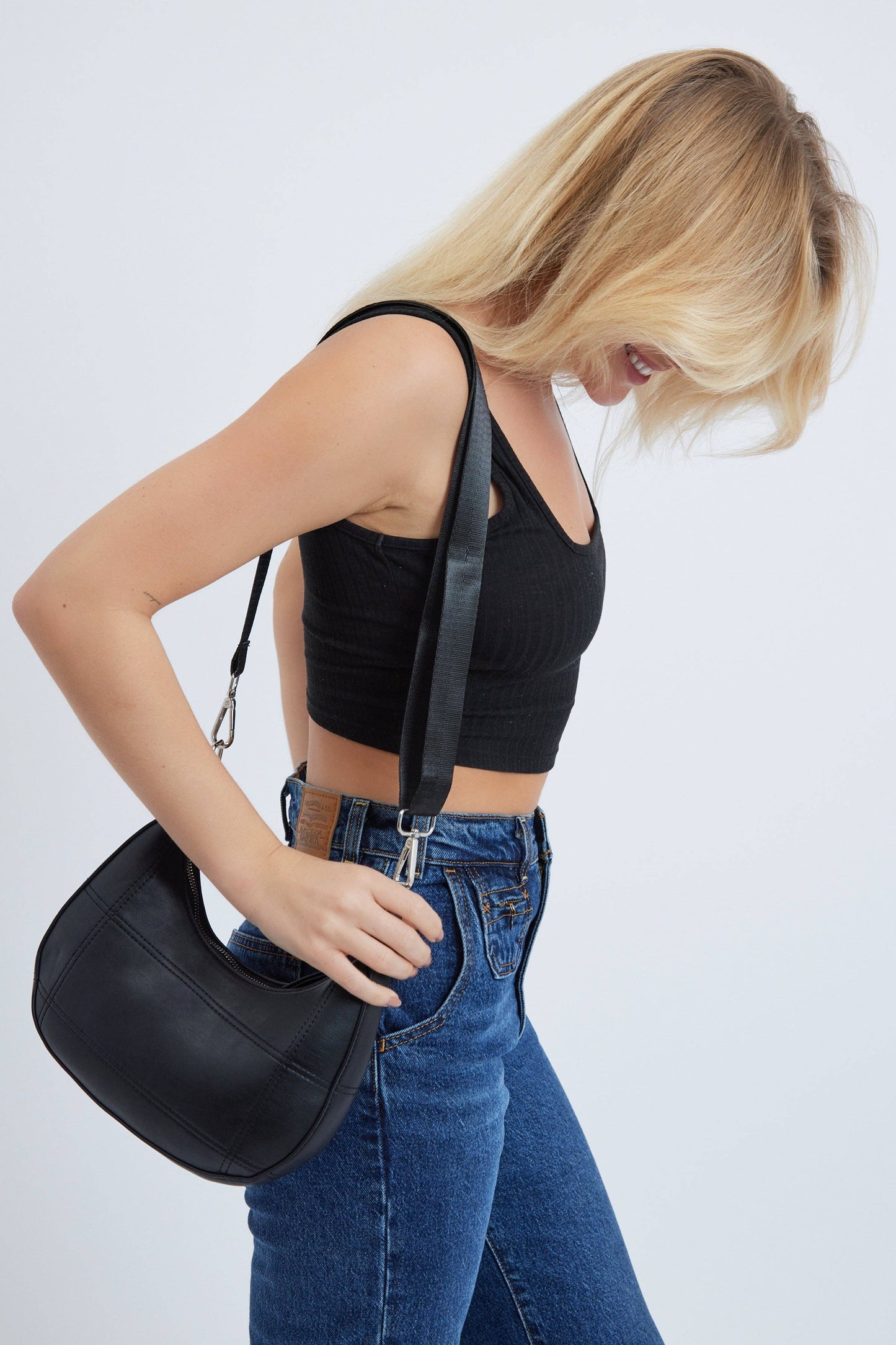 My Accessories London - Curved Quilted Leather-Look Sling Crossbody Bag in Black: Black