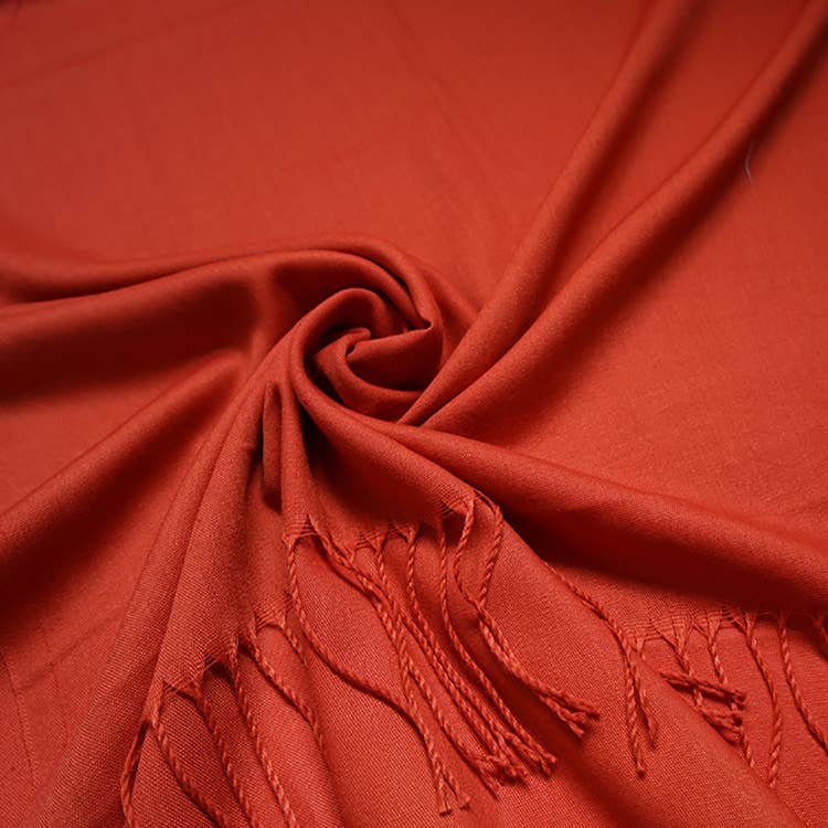 London Scarves - Plain cotton blend pashmina with tassels: Peach A29