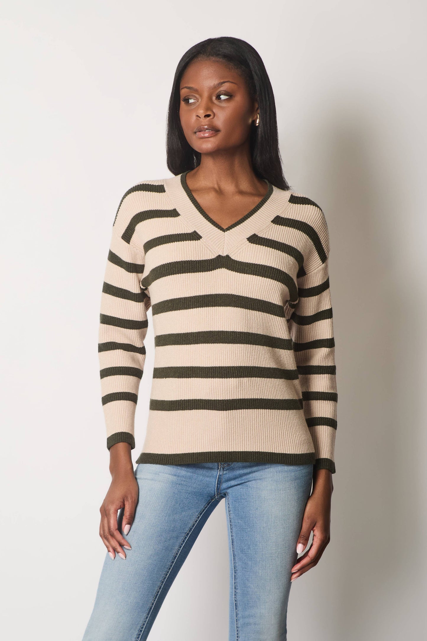 SOLO - V Neck Striped Jumper - Khaki: 12