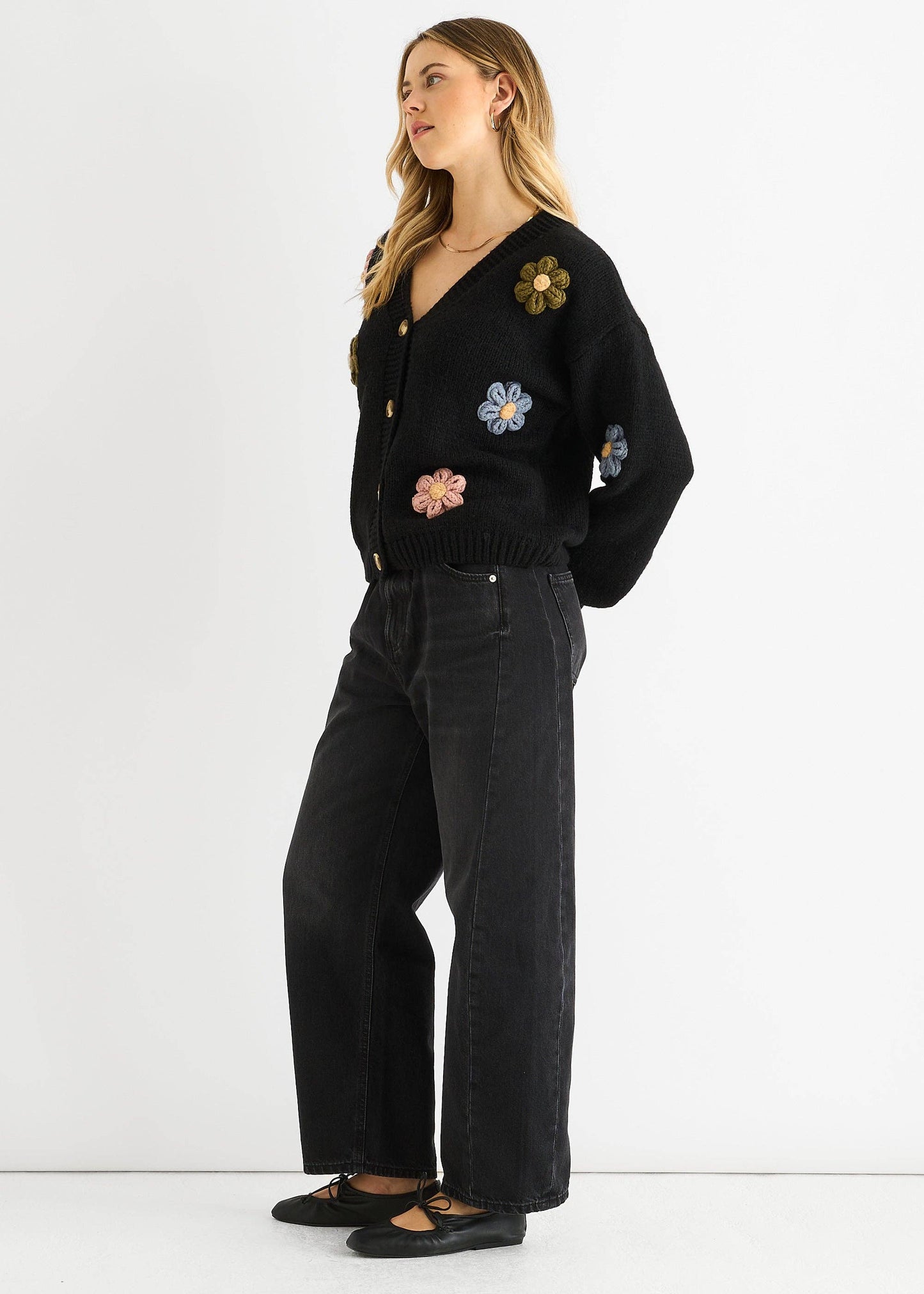 GINI LONDON - Black 3D Contrast Flower Crochet Cardigan: S-M