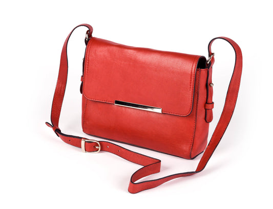 Nicole Handbag: Red