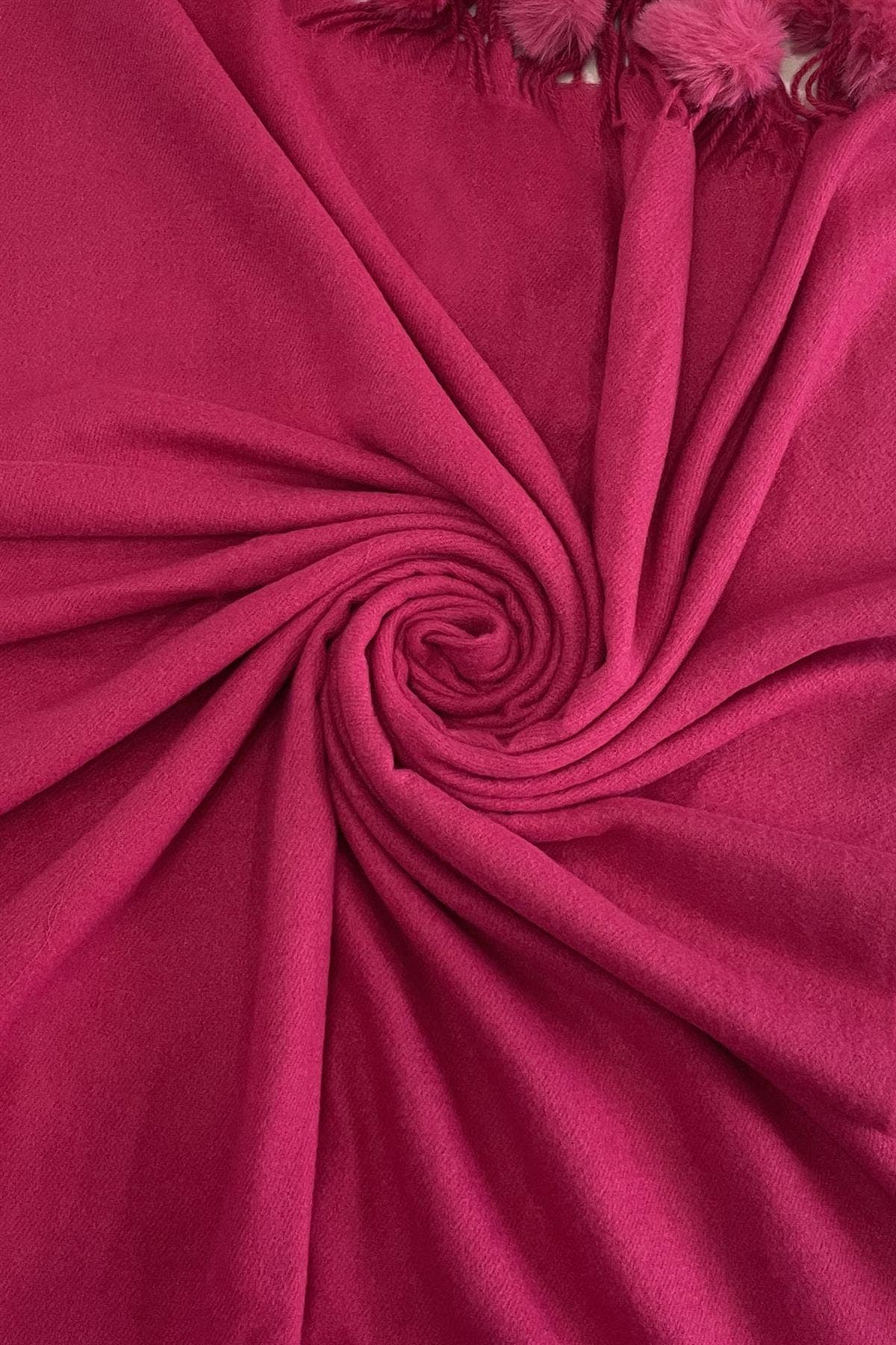 Fashion Scarf World - Plain Wool Pom Pom Scarf: Fuchsia Pink