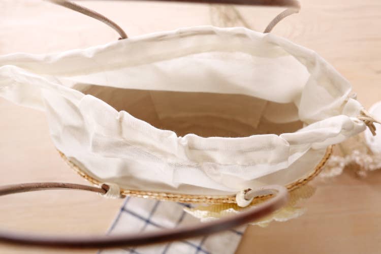 Superbia - Small Flower Bright Colors  Straw Basket Bag-Cl-27: Beige