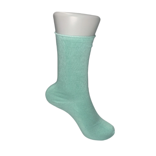 Urban Eccentric - CLEARANCE Unisex Bamboo Comfort Roll Top Socks: White / 6-11