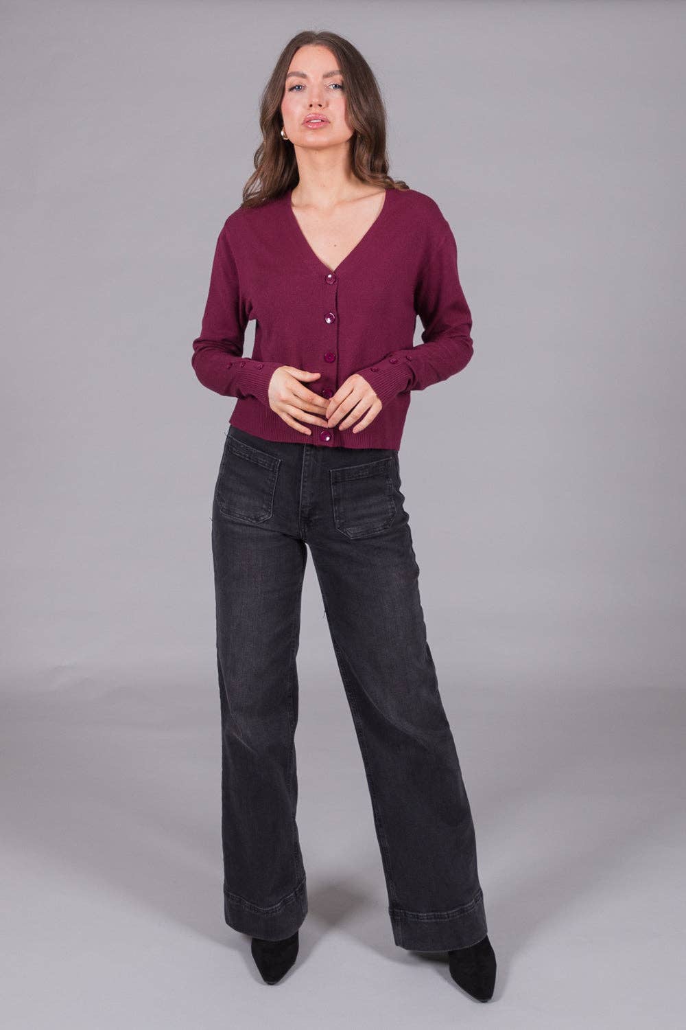 SOLO - V-Neck Knit Cardigan - Plum: 14