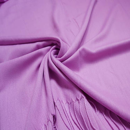 London Scarves - Plain cotton blend pashmina with tassels: Peach A29