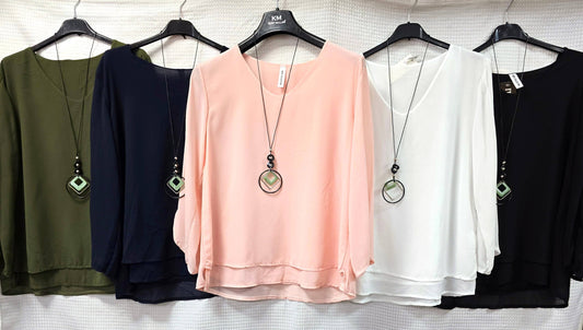 Kurt Muller - Donna V Neck Tiered Hem Necklace Blouse: Pink
