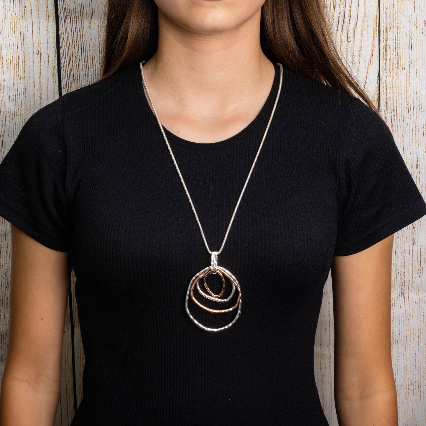 Jess & Lou - Abstract Circle Pendant Necklace | Silver or Mixed: Silver