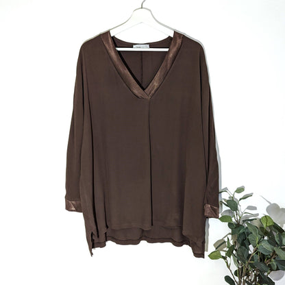 Tempest Designs - Classic v-neck long sleeve plain top with satin edge (M-L): TAN