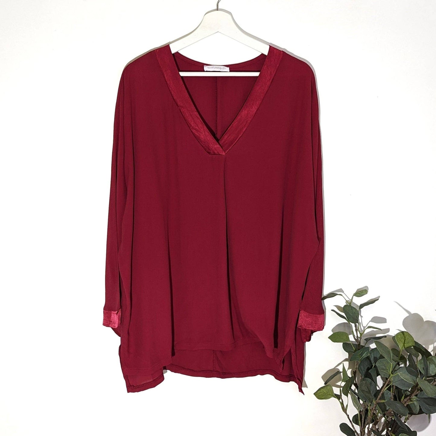 Tempest Designs - Classic v-neck long sleeve plain top with satin edge (M-L): CML