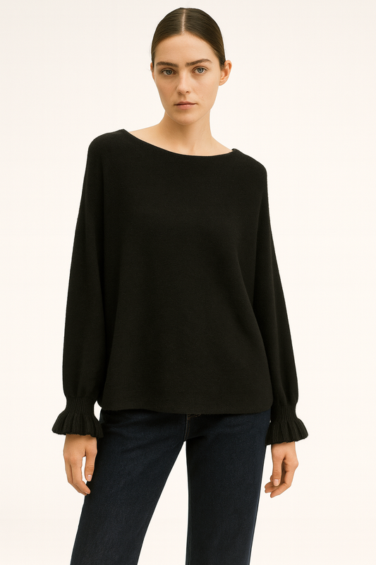 Lucy Sparks - Knit jumper with frill cuffs: Black