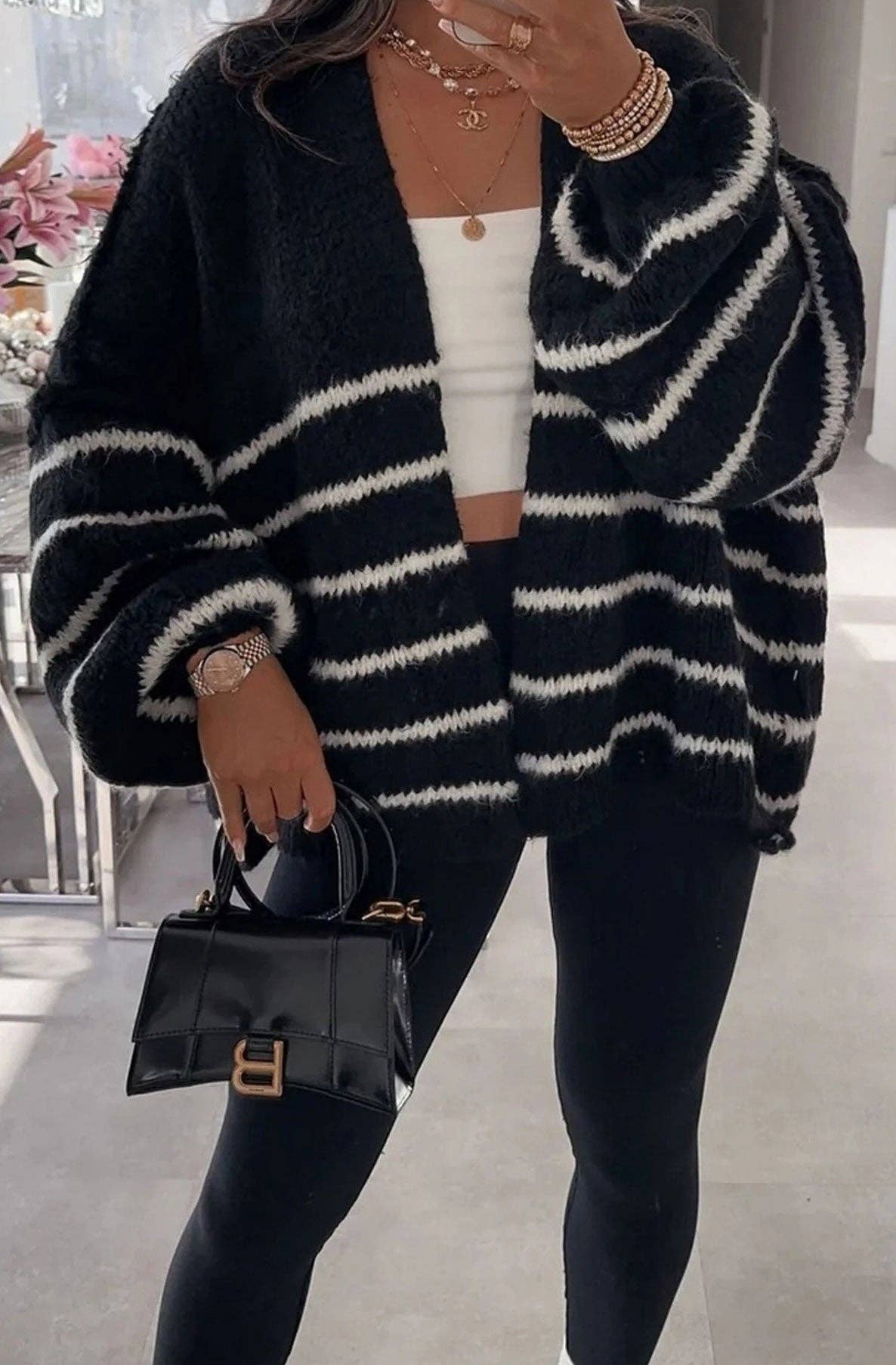 Erin Striped chunky Knitted Cardigan-Black/ white one size