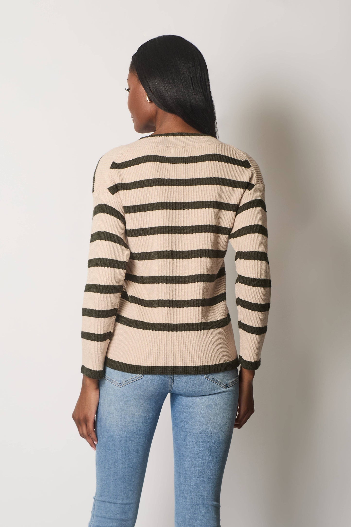 SOLO - V Neck Striped Jumper - Khaki: 12