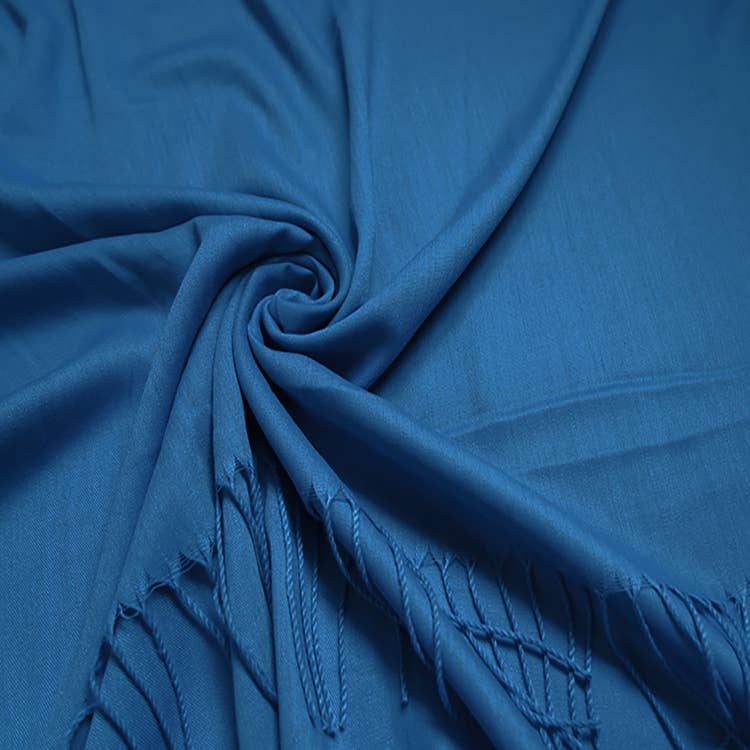 London Scarves - Plain cotton blend pashmina with tassels: Peach A29