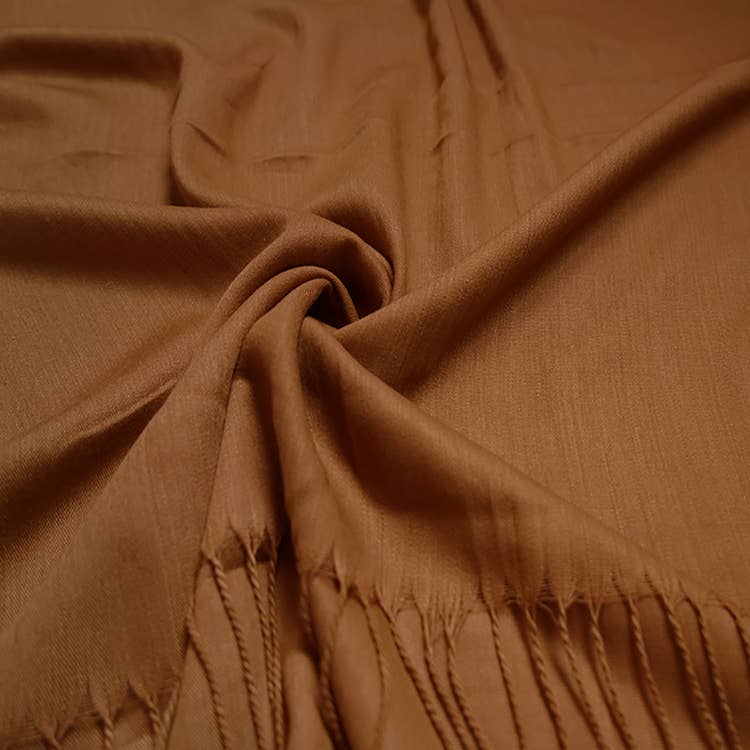 London Scarves - Plain cotton blend pashmina with tassels: Peach A29