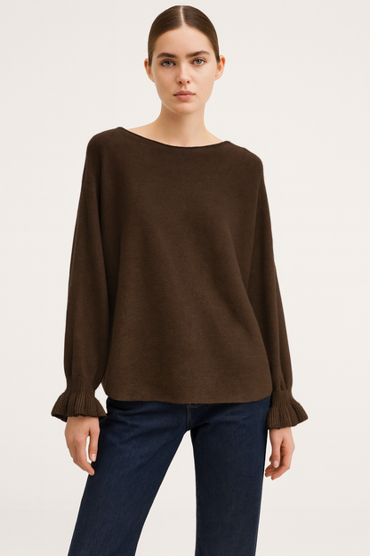 Lucy Sparks - Knit jumper with frill cuffs: Black