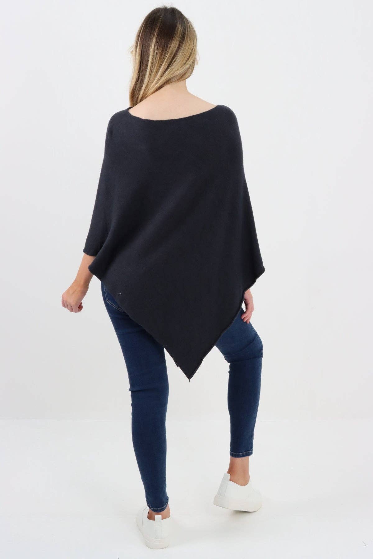 Italian Knitted Lagenlook Star Poncho: Beige / One Size To Fit UK 8-18